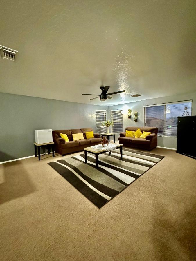 Cozy Private Room With Shared Bathroom Inside A House فينيكس المظهر الخارجي الصورة